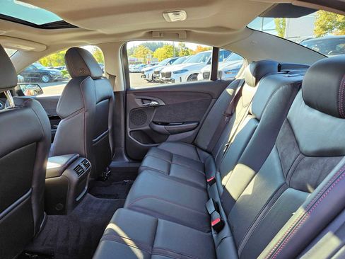 Used 2017 Chevrolet SS image 40