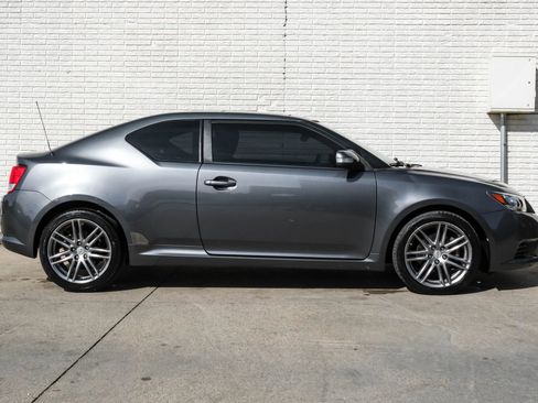 Used 2012 Scion tC image 7