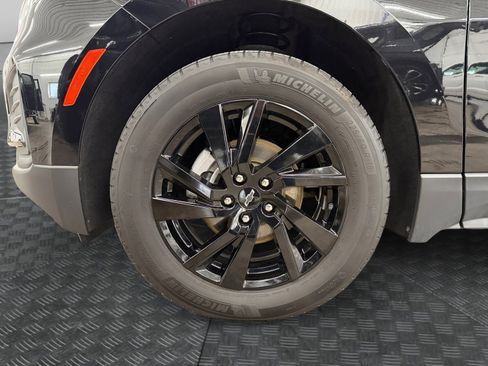 Used 2023 Chevrolet Equinox LS w/ LS Convenience Package image 26