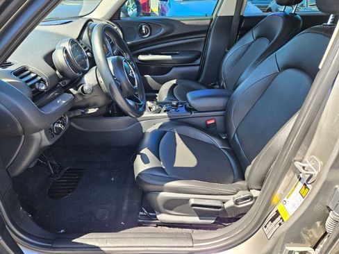 Used 2017 MINI Cooper Clubman FWD image 13