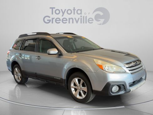 Used 2014 Subaru Outback 2.5i Limited w/ Moonroof Package AWD/4WD image 8