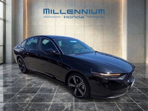 Certified 2024 Honda Accord Sport image 35