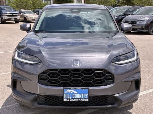 Certified 2026 Honda HR-V LX image 9