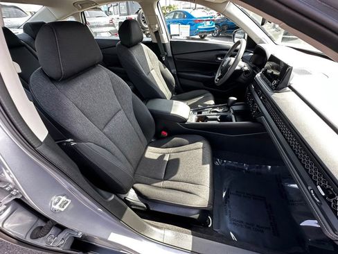 Certified 2023 Honda Accord EX image 14