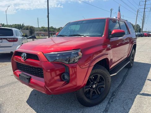 Used 2016 Toyota 4Runner SR5 AWD/4WD image 27
