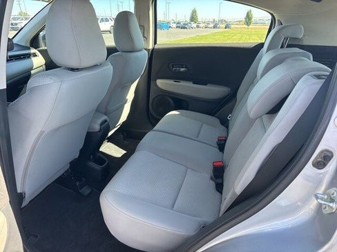 Certified 2022 Honda HR-V LX image 11