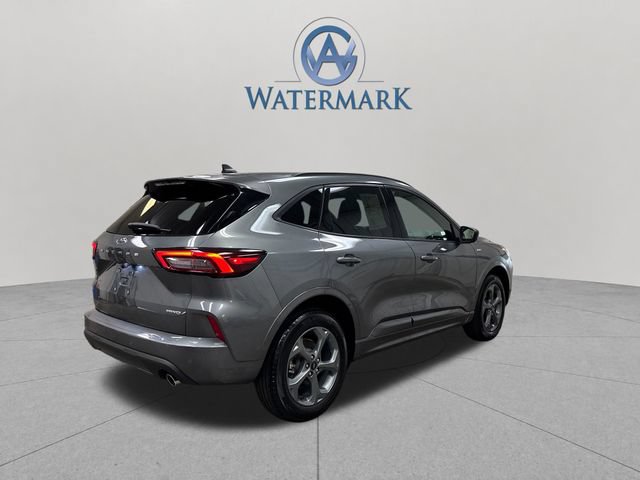 Used 2024 Ford Escape ST-Line w/ Tech Pack #1 AWD/4WD image 8