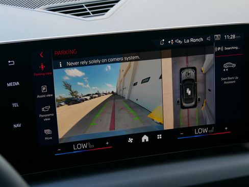 Used 2026 BMW 228i w/ Technology Package image 13