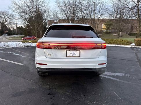 Used 2025 Audi Q8 Premium w/ Black Optic Package image 6