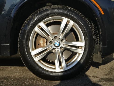 Used 2017 BMW X5 xDrive50i image 12