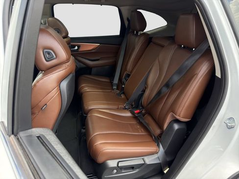 Used 2023 Acura MDX FWD w/ Technology Package image 13