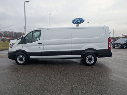 New 2026 Ford Transit 150 Low Roof image 7