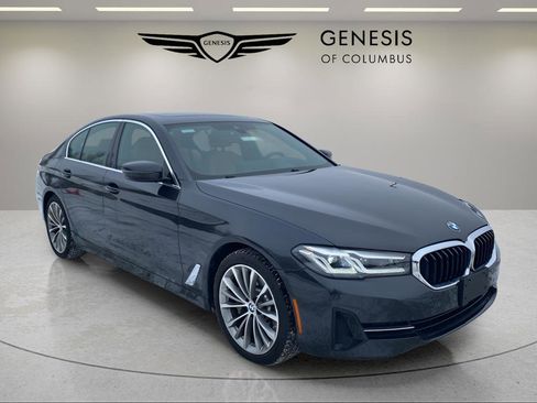 Used 2023 BMW 530i xDrive 530i xDrive w/ Premium Package image 7