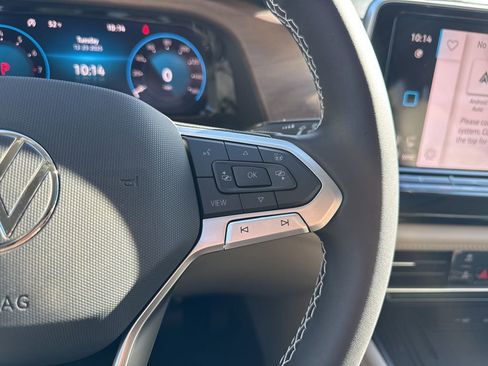 New 2026 Volkswagen Atlas SE FWD image 36