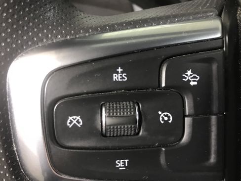 Used 2022 Chevrolet Blazer LT image 34