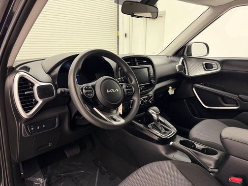 Used 2023 Kia Soul LX w/ Option Group 015 image 23
