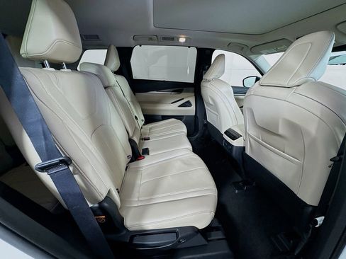 Certified 2023 INFINITI QX60 Luxe w/ Vision Package image 37