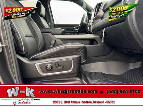 New 2026 RAM 1500 Laramie w/ Sport Appearance Package AWD/4WD image 27