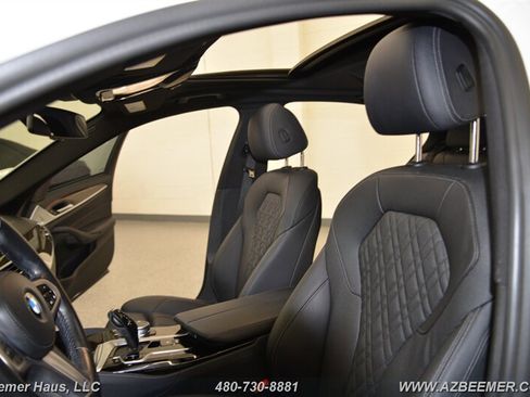 Used 2022 BMW 530i w/ M Sport Package image 15