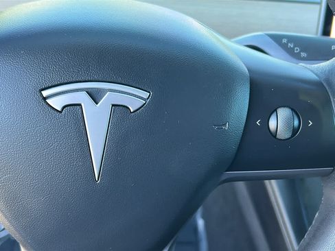 Used 2022 Tesla Model 3 Performance AWD/4WD image 20