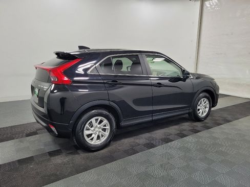 Used 2018 Mitsubishi Eclipse Cross ES image 10