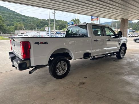 Used 2024 Ford F250 XL w/ XL Driver Assist Package AWD/4WD image 4