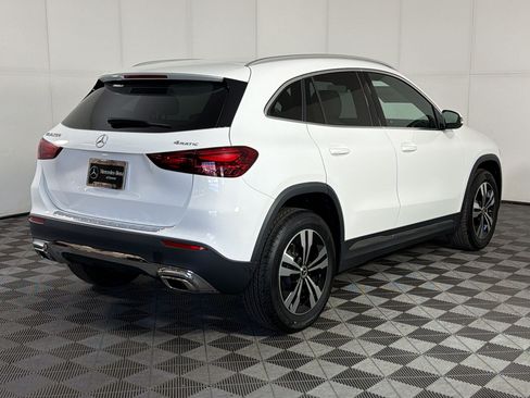 Used 2026 Mercedes-Benz GLA 250 4MATIC image 9