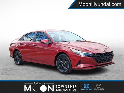 Used 2023 Hyundai Elantra SEL w/ Cargo Package image 1