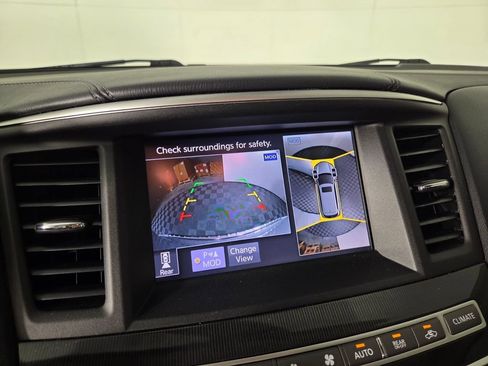 Used 2019 INFINITI QX60 Luxe w/ Essential Package FWD image 11