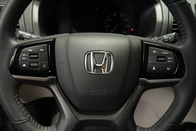 Used 2025 Honda Odyssey EX-L image 25