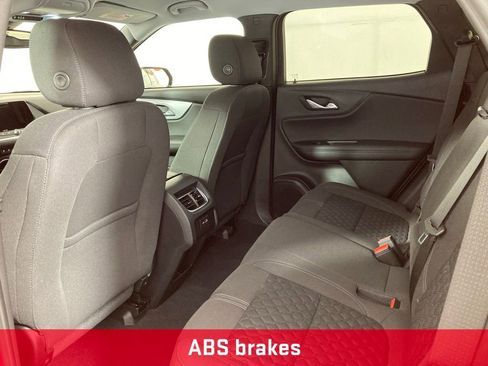 Used 2022 Chevrolet Blazer LT image 16