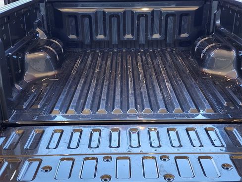 Used 2022 Ford Ranger XLT w/ Equipment Group 301A Mid image 10