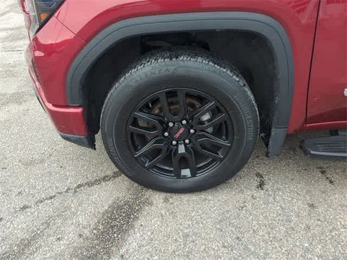 Certified 2022 GMC Sierra 1500 Elevation w/ Elevation Premium Package image 33