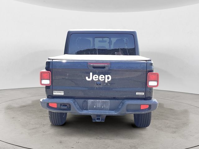 Certified 2023 Jeep Gladiator Overland w/ Popular Equipment Package AWD/4WD image 4
