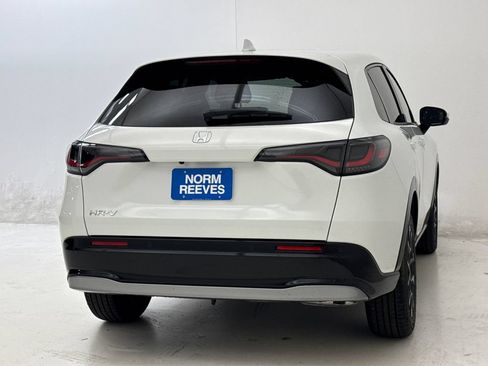New 2027 Honda HR-V EX-L image 9