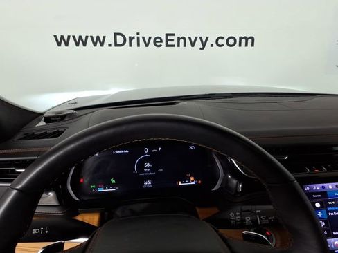 Used 2024 Jeep Grand Cherokee L Summit AWD/4WD image 24