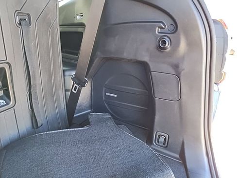 Certified 2022 Subaru Ascent Limited w/ Technology Package image 57