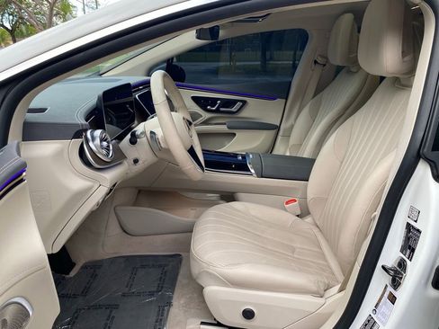 Used 2023 Mercedes-Benz EQS 450+ Sedan image 45