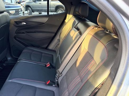 Used 2023 Chevrolet Equinox RS image 6