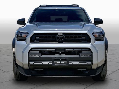 Used 2026 Toyota 4Runner SR5 RWD image 4