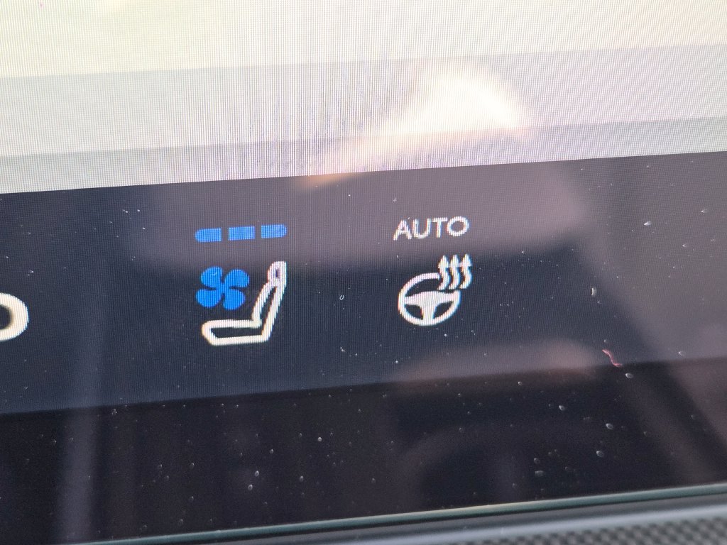 New 2026 Lexus ES 350h w/ Cold Area Package FWD image 17