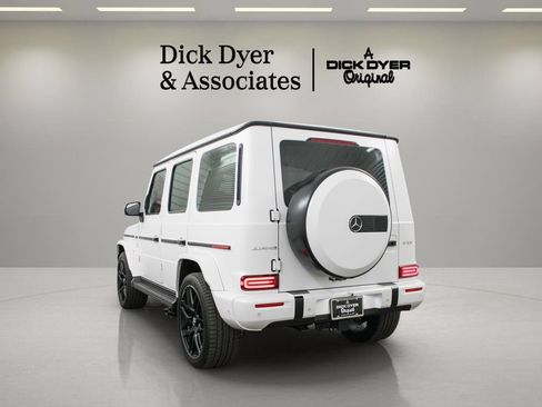 Used 2026 Mercedes-Benz G 63 AMG 4MATIC image 9
