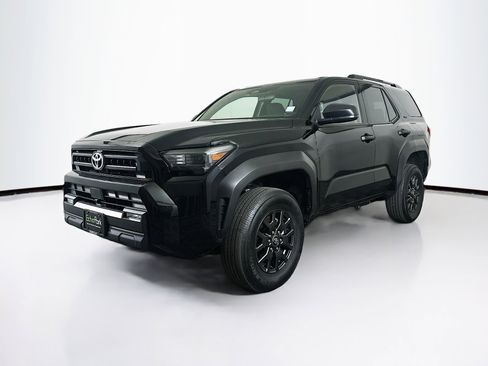 Used 2025 Toyota 4Runner SR5 image 3