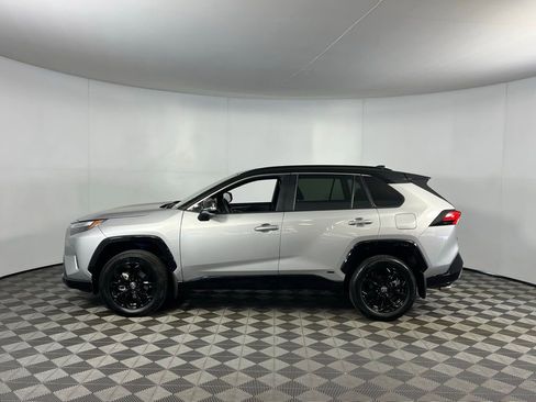 Used 2025 Toyota RAV4 XSE w/ Weather Package image 11