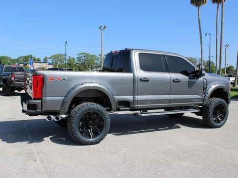 Used 2025 Ford F250 XLT w/ FX4 Off-Road Package AWD/4WD image 12