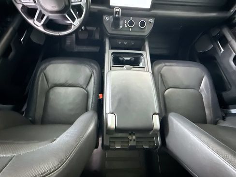 Used 2023 Land Rover Defender 130 X-Dynamic SE AWD/4WD image 16