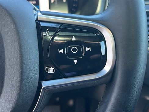 Certified 2023 Volvo XC90 B5 Plus w/ Protection Package image 29