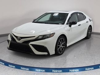 Used 2021 Toyota Camry SE FWD video 1