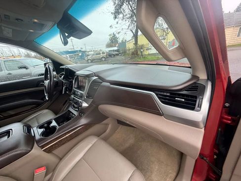 Used 2015 Chevrolet Tahoe LT image 18