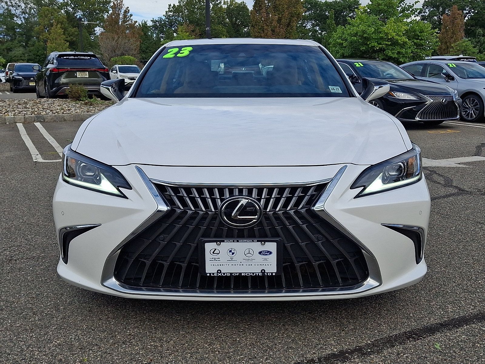 Certified 2023 Lexus ES 350 w/ Premium Package FWD image 2